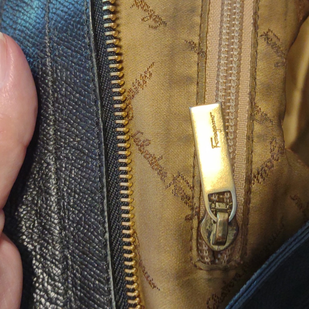 Ferragamo Pebble Leather Tote Bag - Picture 14 of 16